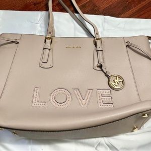 Michael Kors pale pink extra large tote, like new, barely used